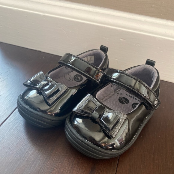 Surprize by Stride Rite Baby Girl Ellen - Picture 1 of 9